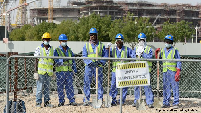C:\Users\Morteza\Desktop\جام جهانی و وضعیت کارگران\کارگران مهاجر خارجی در قطر همچنان «به شدت آسیب‌پذیر» هستند.jpg